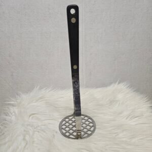 Vintage Flint Stainless Steel Potato Masher Wood Handle Kitchen Tool 9.5”